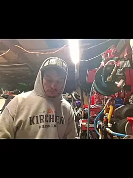 twistafatpipe online show from 11.10.25