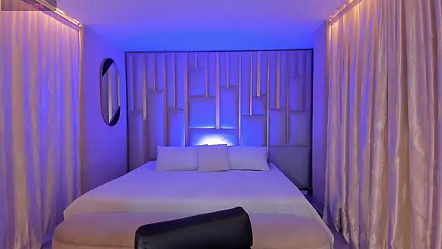 AyshelBrown online show from 02.14.26