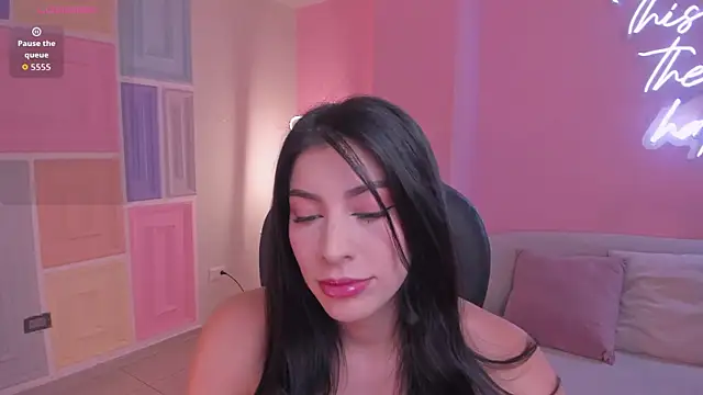 Snapshot of MaddisonTaylor1 chatting on 07.05.26 MaddisonTaylor1 online show from 07.05.26