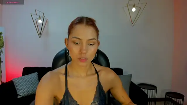 Snapshot of AmberColors_ chatting on 02.05.26 AmberColors online show from 02.05.26