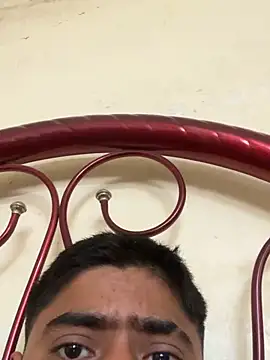 Snapshot of NonunionSilence chatting on 09.29.25 NonunionSilence online show from 09.29.25