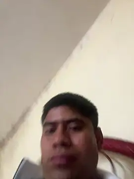 Snapshot of NonunionSilence chatting on 10.12.25 NonunionSilence online show from 10.12.25