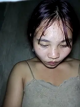 Snapshot of EllyBaby20 chatting on 11.10.25 EllyBaby20 online show from 11.10.25