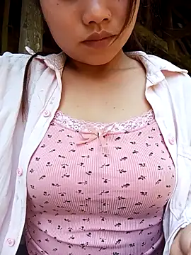 EllyBaby20 online show from 04.07.26