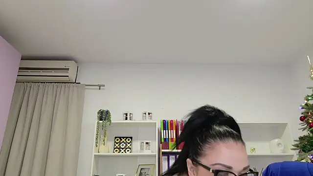 RubiHarper online show from 12.16.25