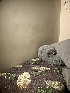 Snapshot of Samsamo999 chatting on 12.13.25 Samsamo999 online show from 12.13.25