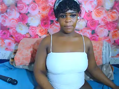 MiniMinaj online show from 11.30.25