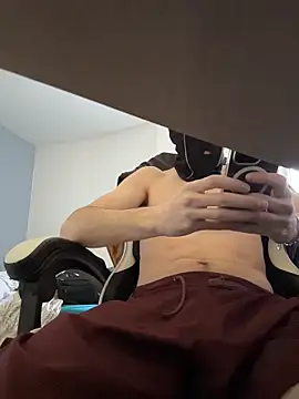 Snapshot of tok_lo24 chatting on 02.22.26 tok lo24 online show from 02.22.26