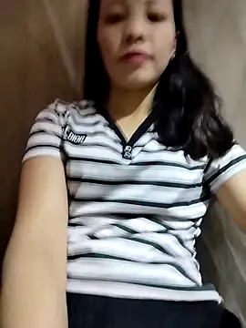 Snapshot of Sinejdk3 chatting on 10.23.25 Sinejdk3 online show from 10.23.25