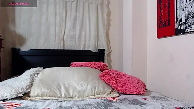 MaloryGolosa online show from 10.17.25