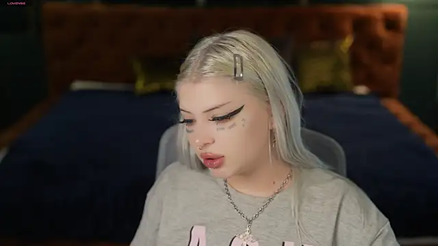 Yuki sun online show from 11.22.25