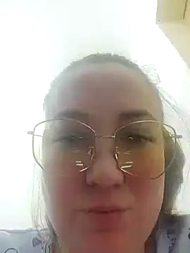 Kiss Eva online show from 01.10.25