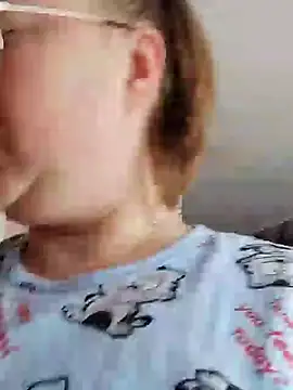 Kiss Eva online show from 01.12.25