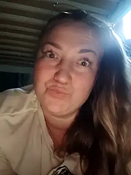 Kiss Eva online show from 09.10.25