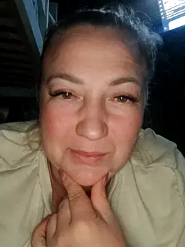 Kiss Eva online show from 09.13.25