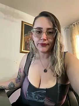 CurvyLust x online show from 05.13.26