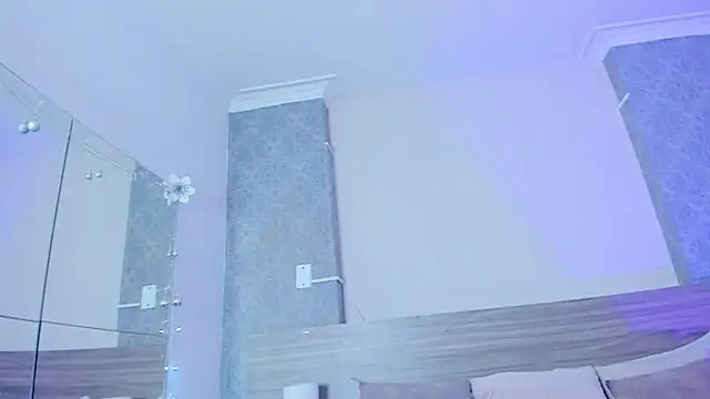 MiilaBlake online show from 12.19.25