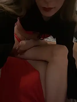 Snapshot of PatrickXLara chatting on 11.16.25 PatrickXLara online show from 11.16.25