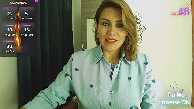 Marysexy73 online show from 10.20.25