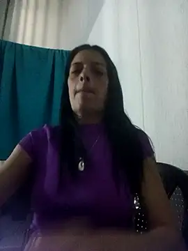 Snapshot of ShaunaDream chatting on 09.30.25 ShaunaDream online show from 09.30.25