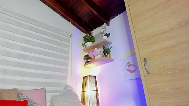 sara madrid online show from 03.30.26