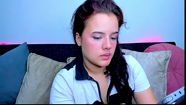 Snapshot of sweet_lily26 chatting on 09.26.25 sweet lily26 online show from 09.26.25