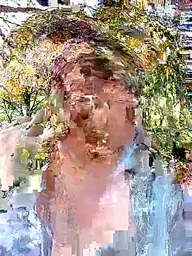 quynhkoolbae online show from 11.27.25