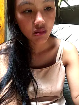 Snapshot of May_nhi chatting on 09.23.25 May nhi online show from 09.23.25