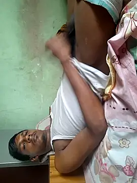 Snapshot of akshant1234 chatting on 02.20.26 akshant1234 online show from 02.20.26