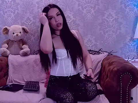 Ella Raven online show from 03.16.26