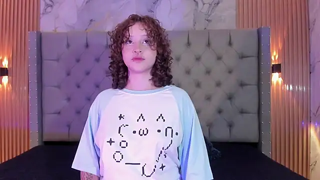 Suxan White  online show from 09.10.25