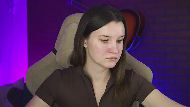 AgataWillis online show from 11.05.25