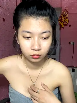 Snapshot of Phthao chatting on 09.18.25 Phthao online show from 09.18.25