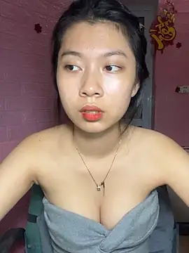 Snapshot of Phthao chatting on 10.01.25 Phthao online show from 10.01.25
