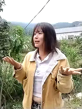 linda bae00 online show from 12.14.25