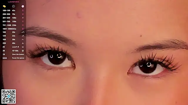 AlberthaEscue online show from 11.21.25