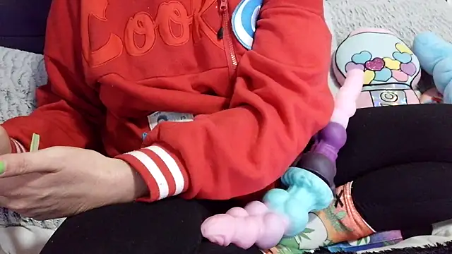 Snapshot of fetishslut4u chatting on 09.10.25 fetishslut4u online show from 09.10.25