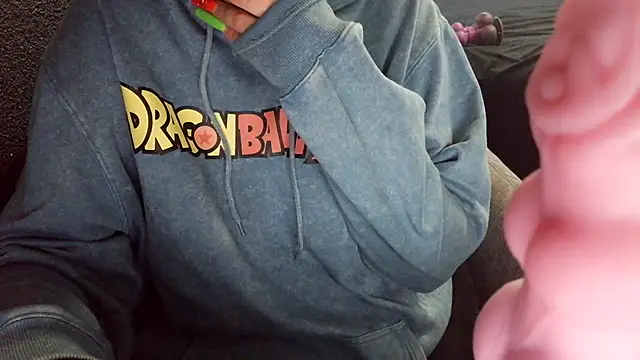 Snapshot of fetishslut4u chatting on 09.17.25 fetishslut4u online show from 09.17.25