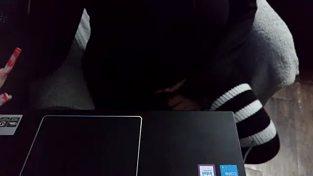 Snapshot of fetishslut4u chatting on 10.12.25 fetishslut4u online show from 10.12.25