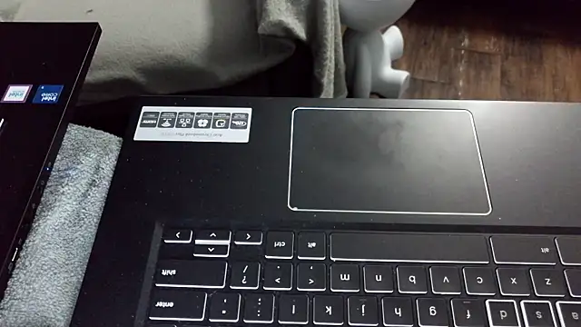 Snapshot of fetishslut4u chatting on 10.25.25 fetishslut4u online show from 10.25.25