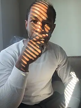 Snapshot of hardaway1523 chatting on 10.17.25 hardaway1523 online show from 10.17.25