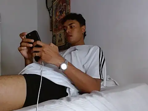 Nash Fire online show from 09.21.25