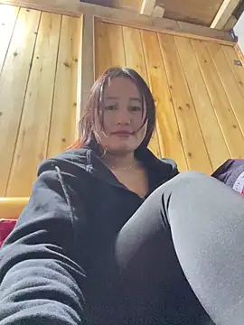 phungtiti online show from 02.22.26