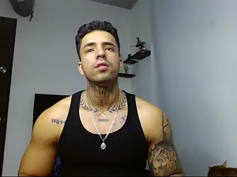 Snapshot of ragnar_phoenix chatting on 02.03.26 ragnar phoenix online show from 02.03.26