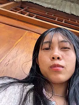 EmLy02 online show from 02.15.26