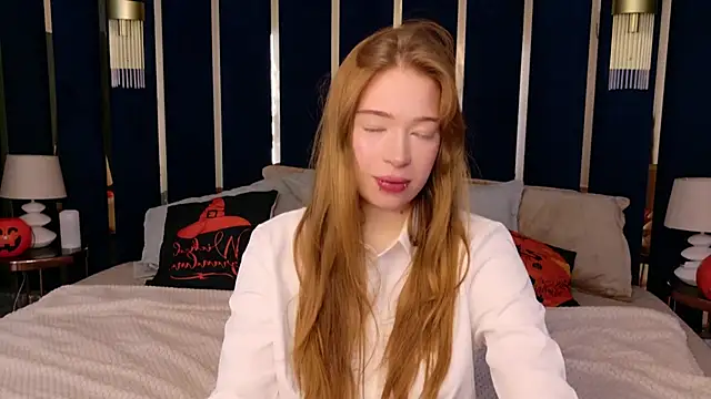 Gwen Greens online show from 10.20.25