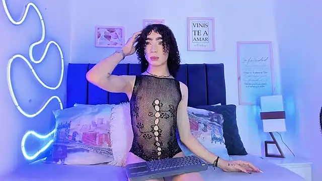 Snapshot of Ballesteros_ chatting on 11.01.25 Ballesteros online show from 11.01.25