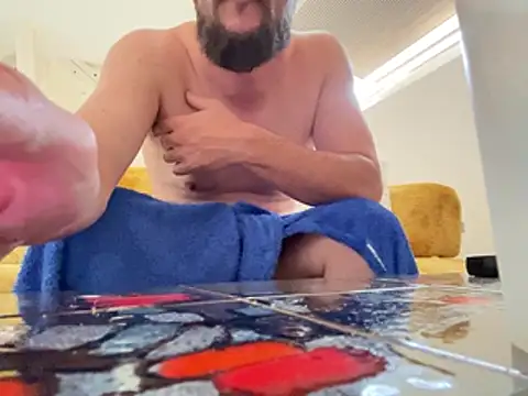 AZOPMOB18999 online show from 06.22.26