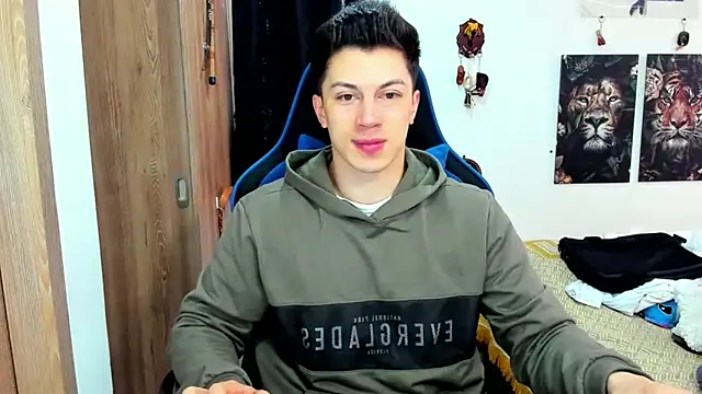 Snapshot of javiersexymann chatting on 12.13.24 javiersexymann online show from 12.13.24