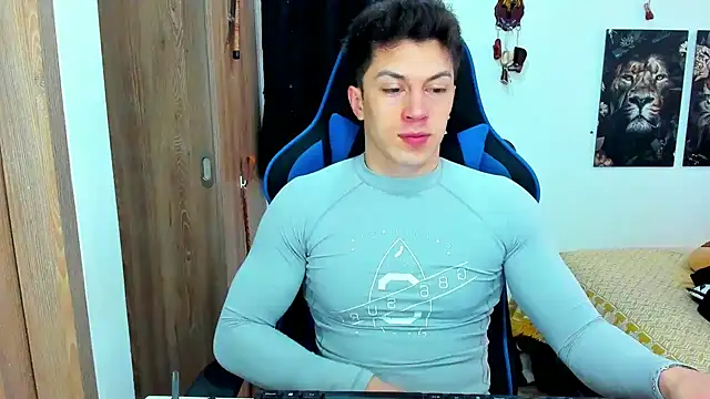 Snapshot of javiersexymann chatting on 12.19.24 javiersexymann online show from 12.19.24